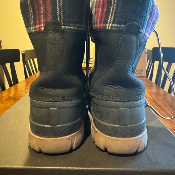 J crew Boots size 11 - Picture 7 of 7